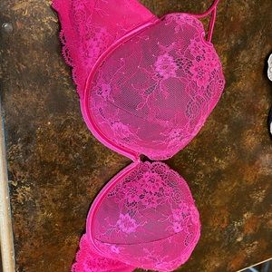 Victoria’s Secret bra